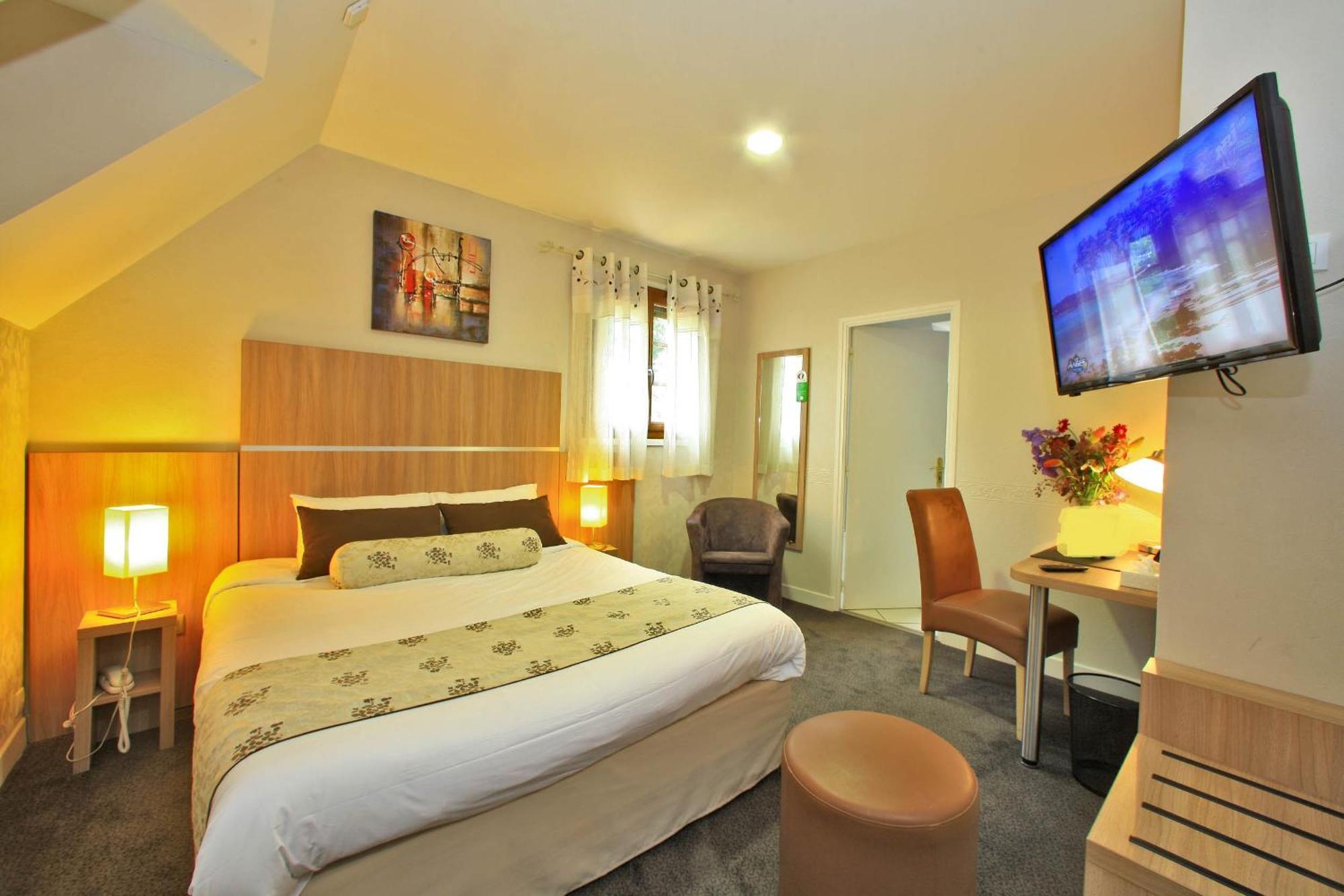 Hostellerie Du Causse Gramat Esterno foto